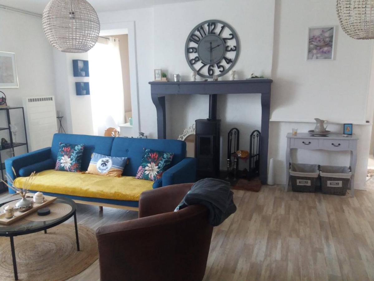 Les Genets Holiday home *